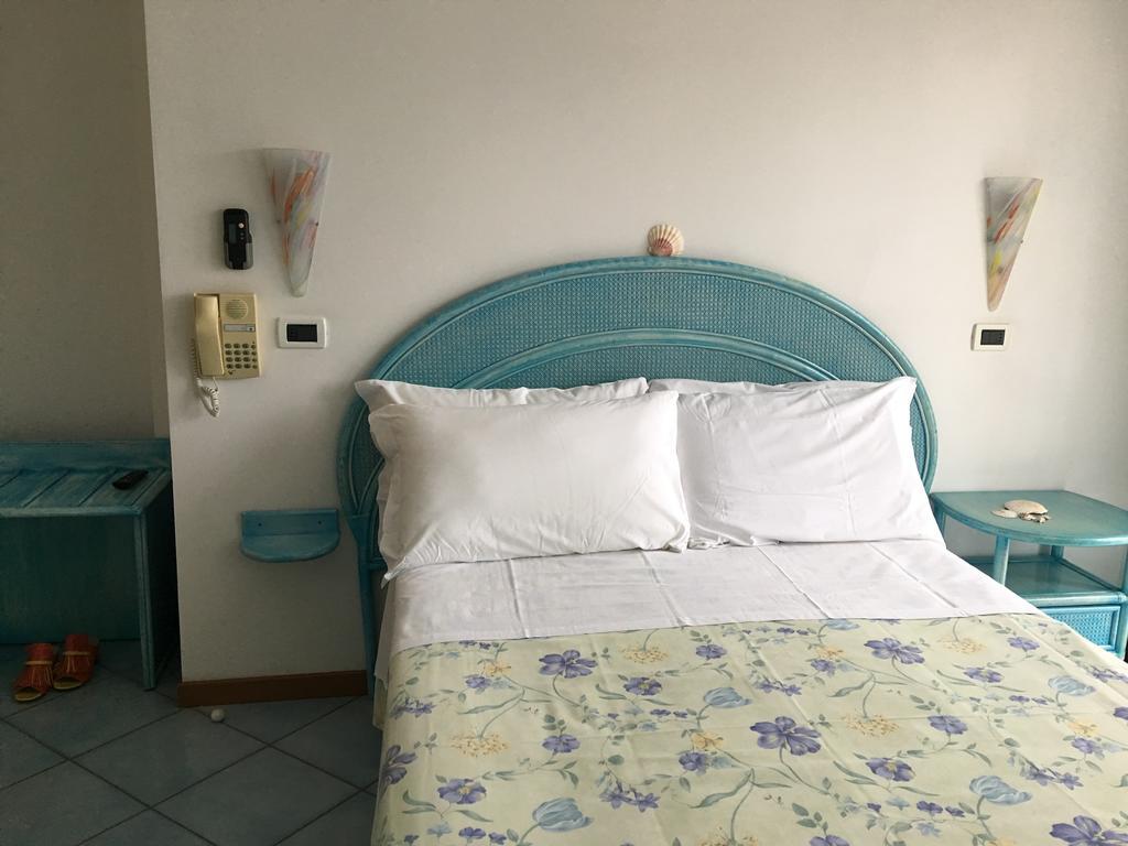 Hotel Da Giovanna Lignano Sabbiadoro Eksteriør billede