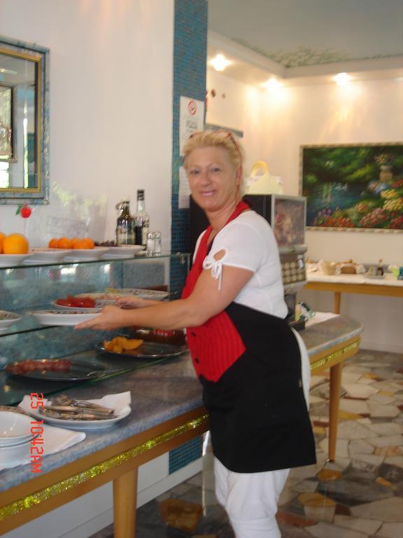 Hotel Da Giovanna Lignano Sabbiadoro Eksteriør billede